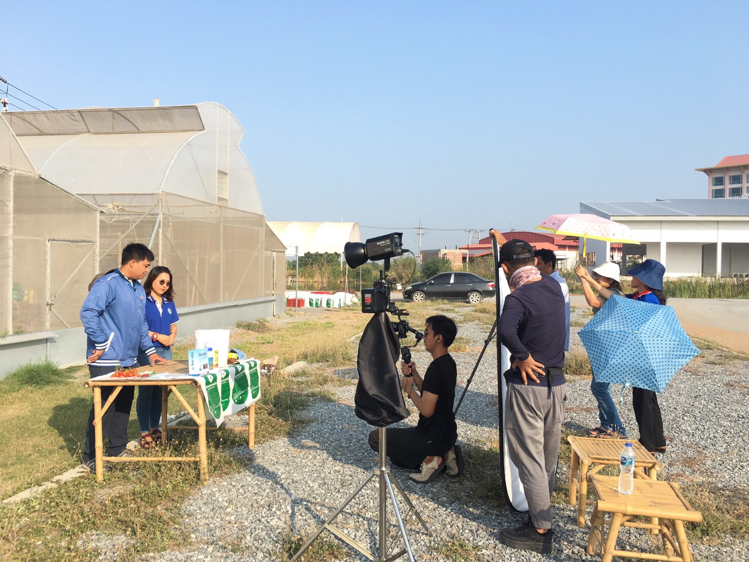 การลงพื้นที่เพื่อเก็บรวบรวมข้อมูลและถ่ายทำผลงานกิจกรรมการพัฒนาสื่อ E-Learning เพื่อการเรียนรู้ โดยเชื่อมโยงการอนุรักษ์และการใช้ประโยชน์จากพืชในจังหวัดสุพรรณบุรี ภายใต้โครงการ อพ.สธ. ประจำปีงบประมาณ 2566